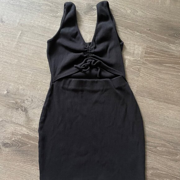 Lulu's, Go With You Black Ribbed Ruched Cutout Bodycon Dress, Medium - Picture 4 of 4